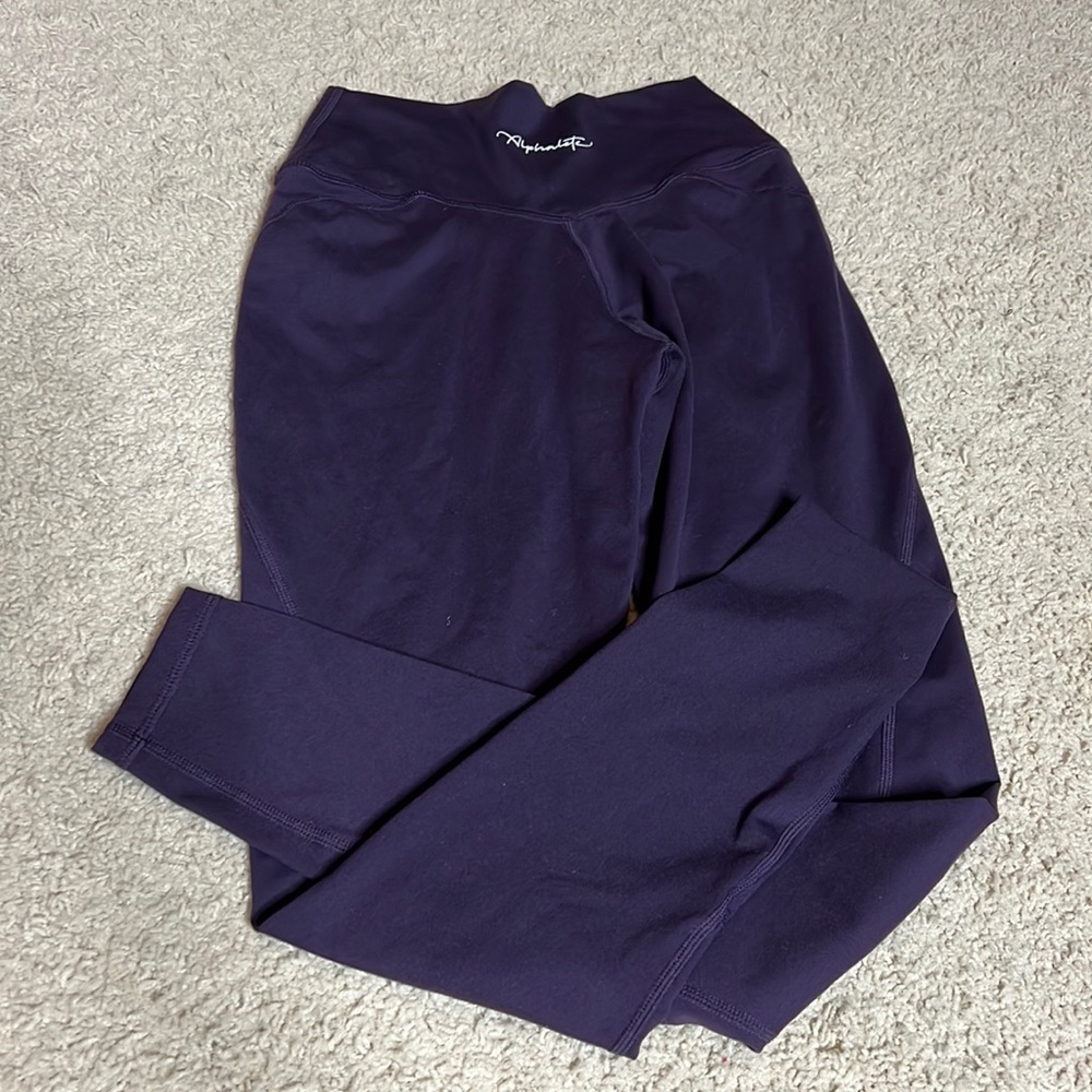 Alphalete leggings